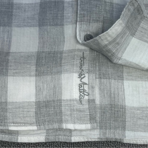 Travis Mathew Shirt Adult Medium Gray White Button Up Plaid Flannel Preppy Men - Picture 10 of 15